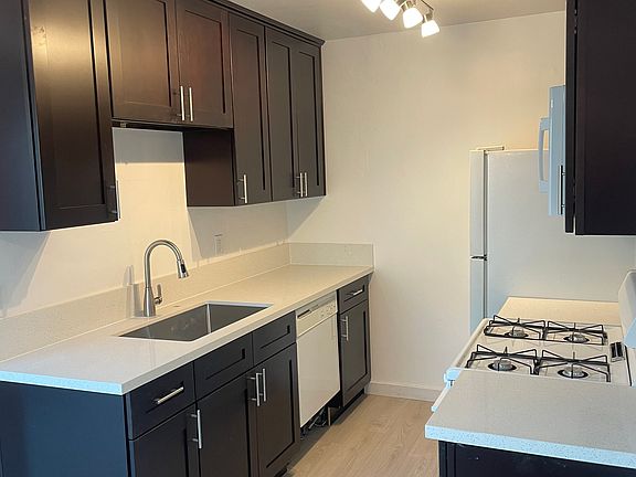 2nd image of 1125 S Rexford Dr #6