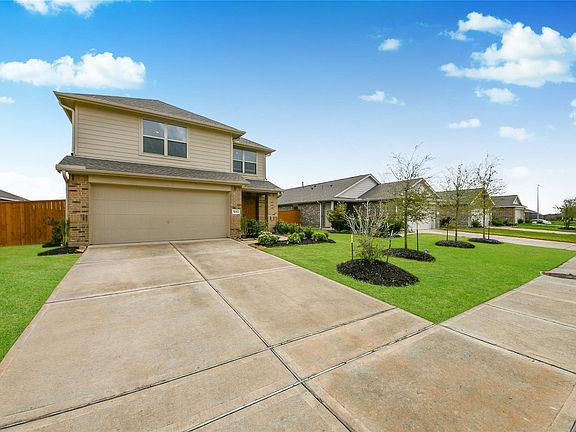 3rd image of 5011 Stratton Ln