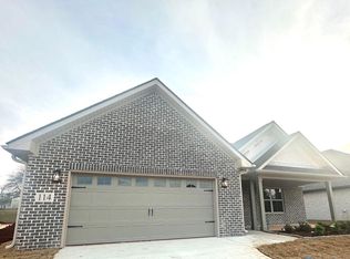 114 Alton Dale Dr, Toney, AL 35773