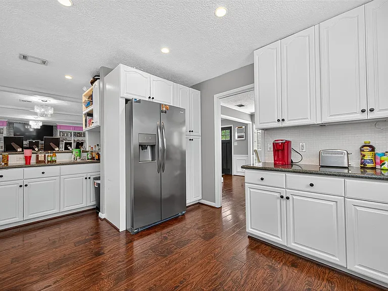 3602 Blue Cypress Dr — Photo 15