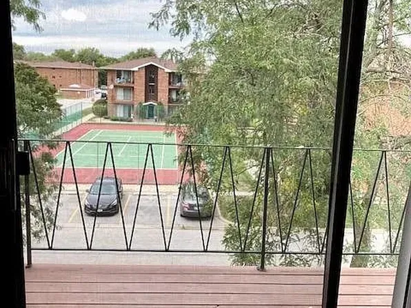 15811 Terrace Dr APT 3BL, Oak Forest, IL 60452