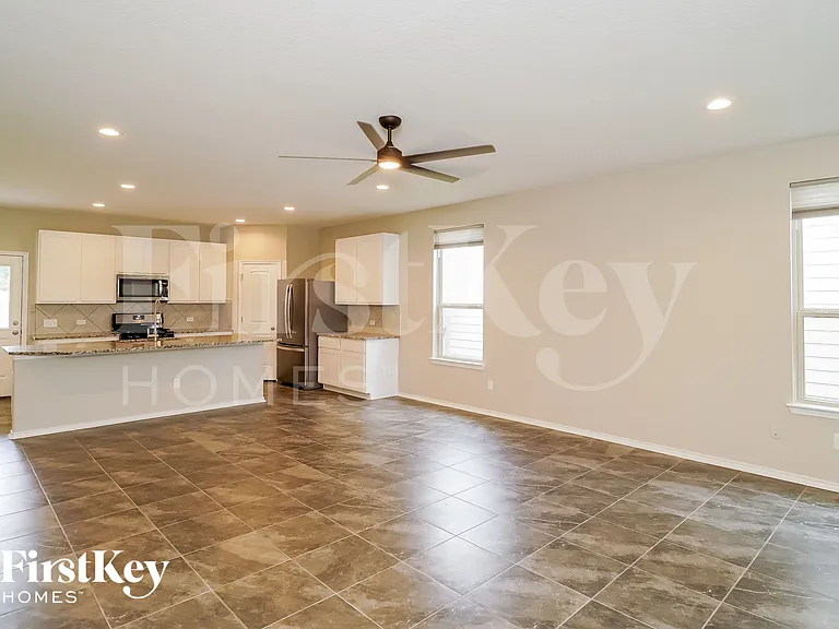 7531 Harvest Bay — Photo 5