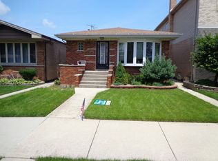6846 W 63rd Pl, Chicago, IL 60638