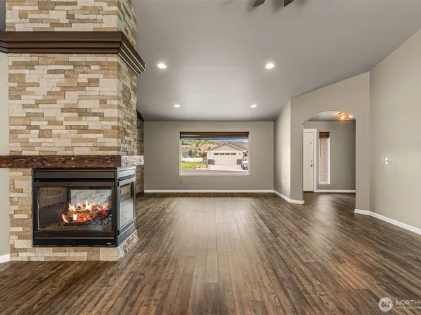 21 Ambrosia Lane, Malaga, WA 98828
