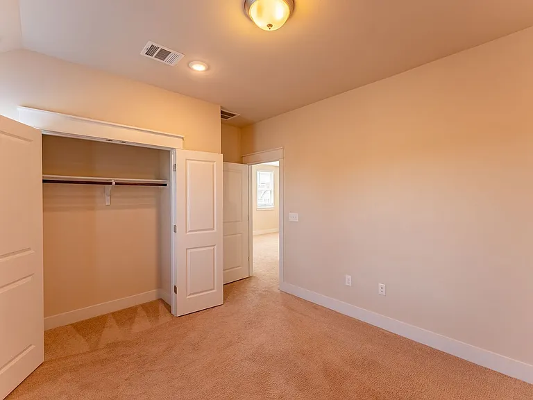 13501 Metric Blvd #46 — Photo 23