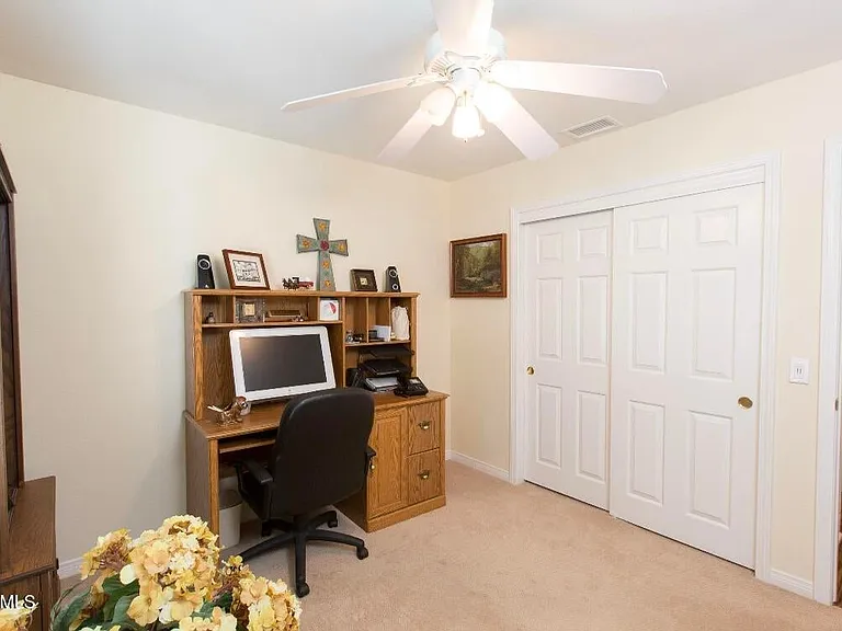 2225 Rutland Pl — Photo 15