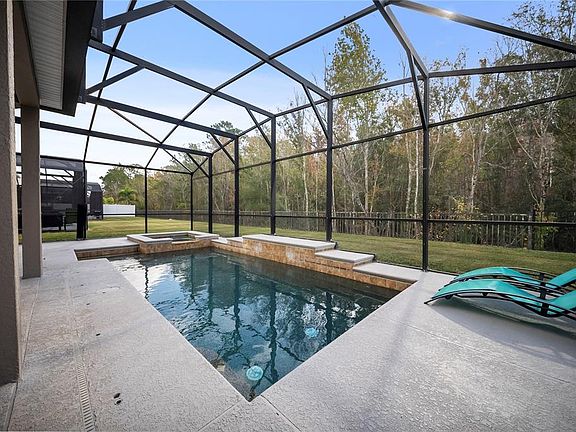 2nd image of 4736 BLUE DIAMOND STREET