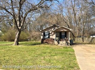 1616 Winston Dr, Memphis, TN 38127