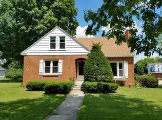 614 E Walnut St, Horicon, WI 53032