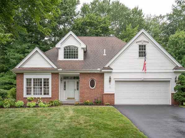 21 Worthington Drive #27, Farmington, CT 06032