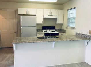 602 Camellia Dr, Bentonville, AR 72712