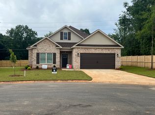 201 Willowbrook Ln, Kathleen, GA 31047