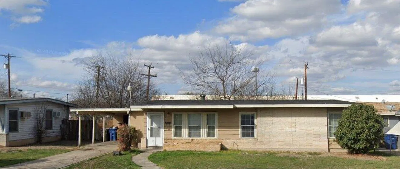 3 bed, 1066 sqft, $1,475 — Photo 1