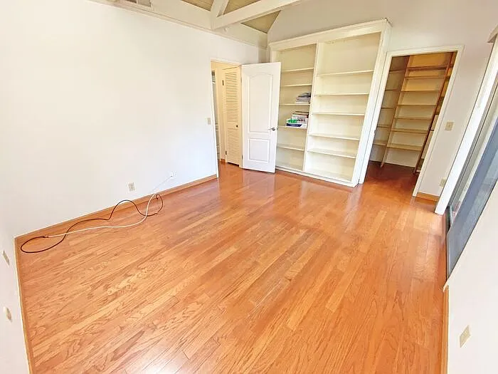 6032 Montgomery Cor — Photo 17