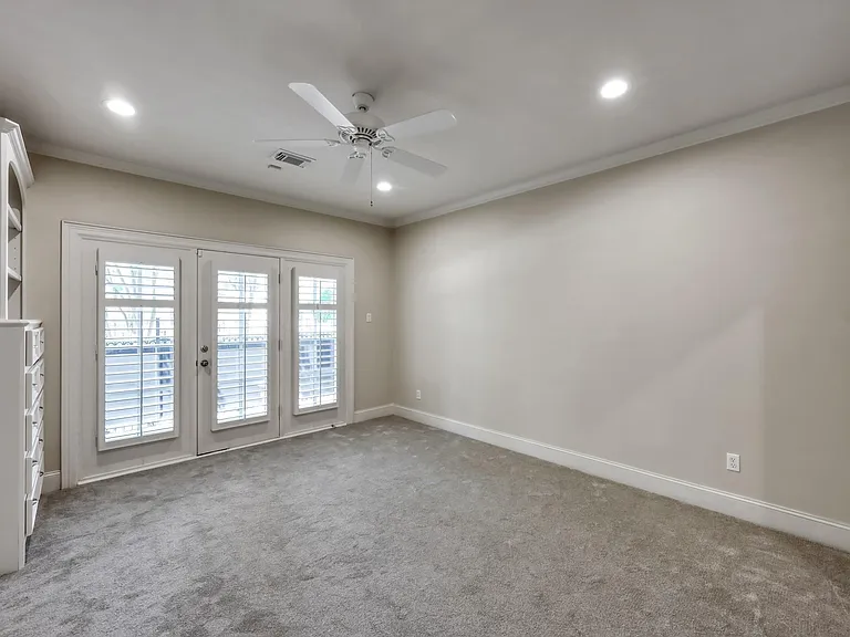 2101 Elmen St — Photo 8