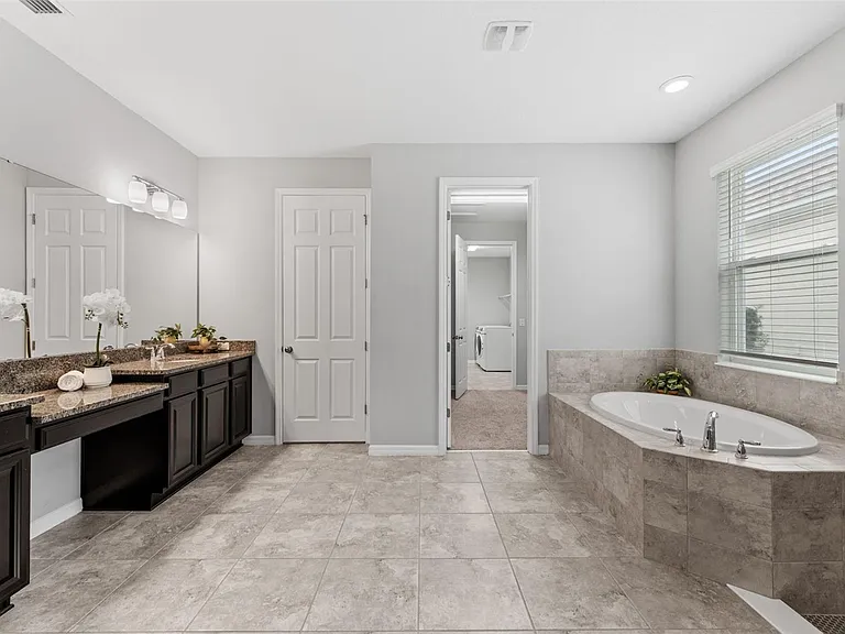 3439 Buoy Cir — Photo 26