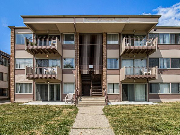 1327 Wilmot St APT 6