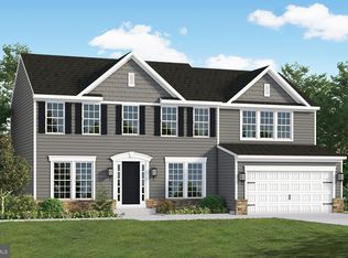 158 Pleasant Waters Rd, Greencastle, PA 17225