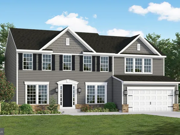 158 Pleasant Waters Rd, Greencastle, PA 17225