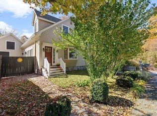 42 Clark Rd, Andover, MA 01810