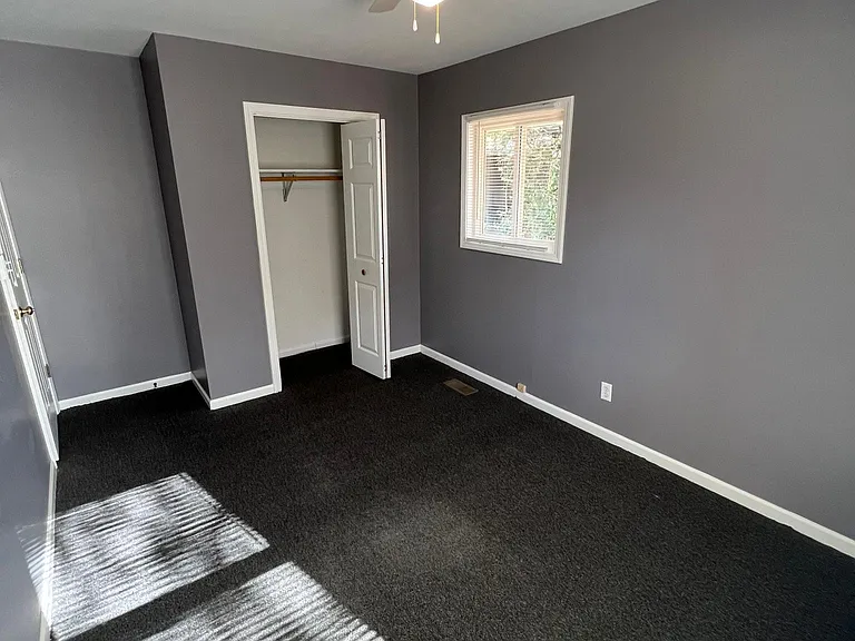 2418 Sheridan Dr — Photo 35