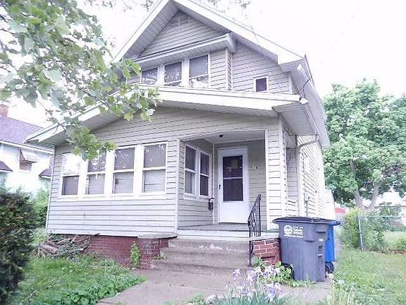 4th image of 619 Utah St