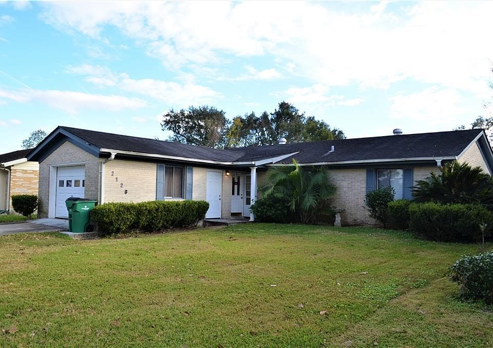 1st image of 2128 Esplanade Pl