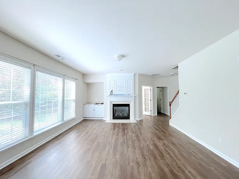 422 Selwood Pl — Photo 13