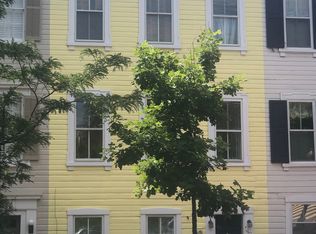 1426 35th St NW, Washington, DC 20007