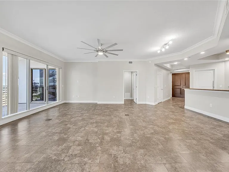 449 S 12th St #1805 — Photo 15