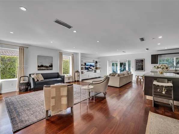 5516 Sardinia St, Coral Gables, FL 33146