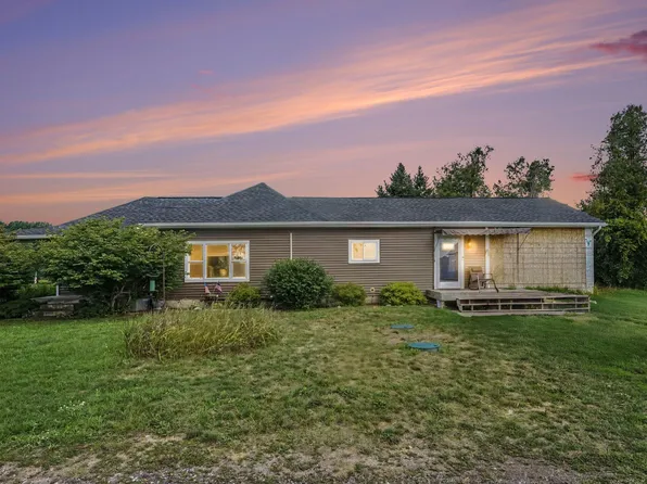 2601 S Derby Rd, Sidney, MI 48885