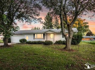 816 Wakefield Dr, Morenci, MI 49256