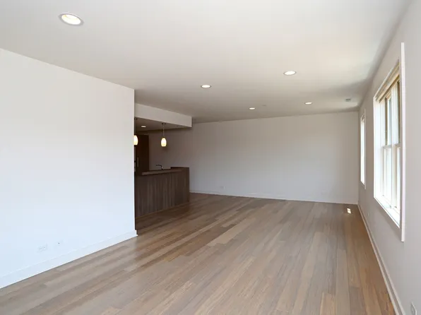 Riverwalk on Main, 1 N Main St APT 314, Algonquin, IL 60102