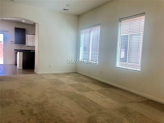 4th image of 9758 Southerton St