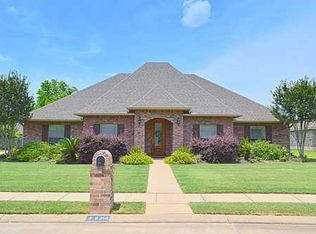 6314 Bayou Crossing Dr, Alexandria, LA 71303