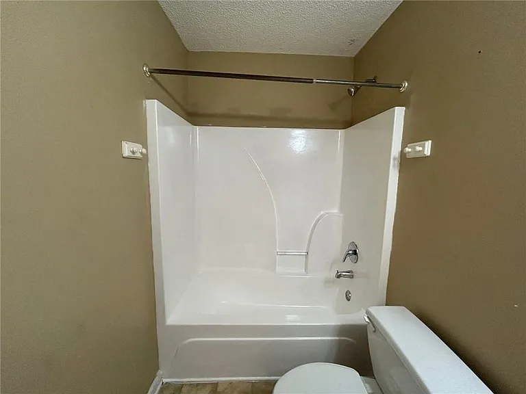 3233 Glenloch Pl — Photo 33