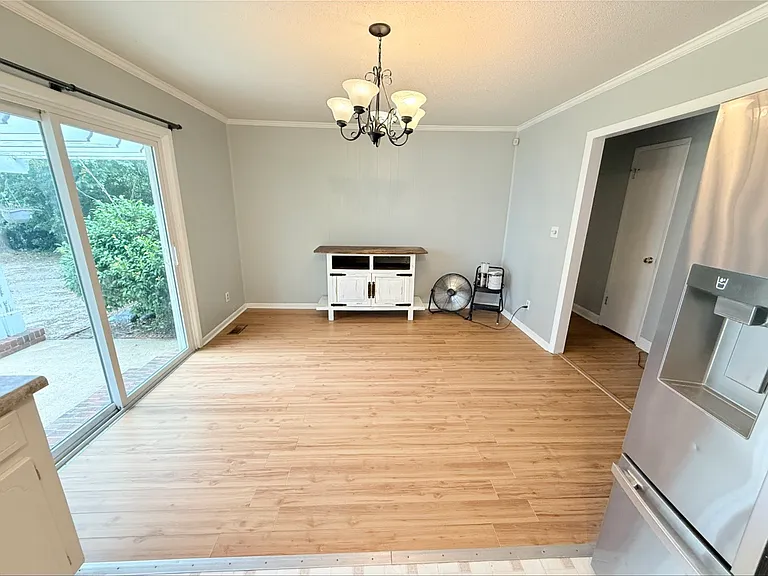 129 Lee Dr — Photo 7
