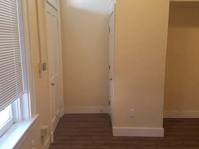 1818 Logan St #2 — Photo 23