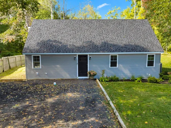 312 Pleasant St, Leicester, MA 01524