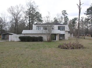 251 W Pineshadows Dr, Sour Lake, TX 77659