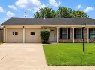 10911 Sageleaf Ln, Houston, TX 77089