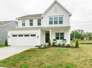 8265 Bedaos Dr, Mentor, OH 44060