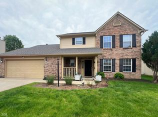 11121 Oakspring Ct, Indianapolis, IN 46239