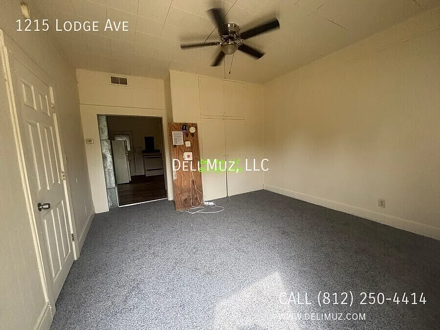 1215 Lodge Ave — Photo 4