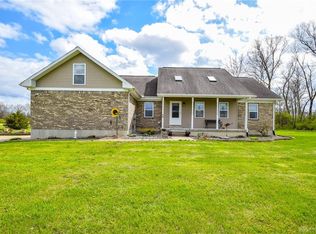 7400 Hemple Rd, Dayton, OH 45439