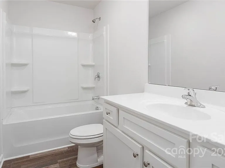 9409 Creedmore Hills Dr — Photo 5