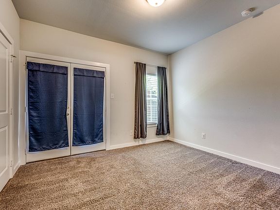 5th image of 2016 Chandler Dr