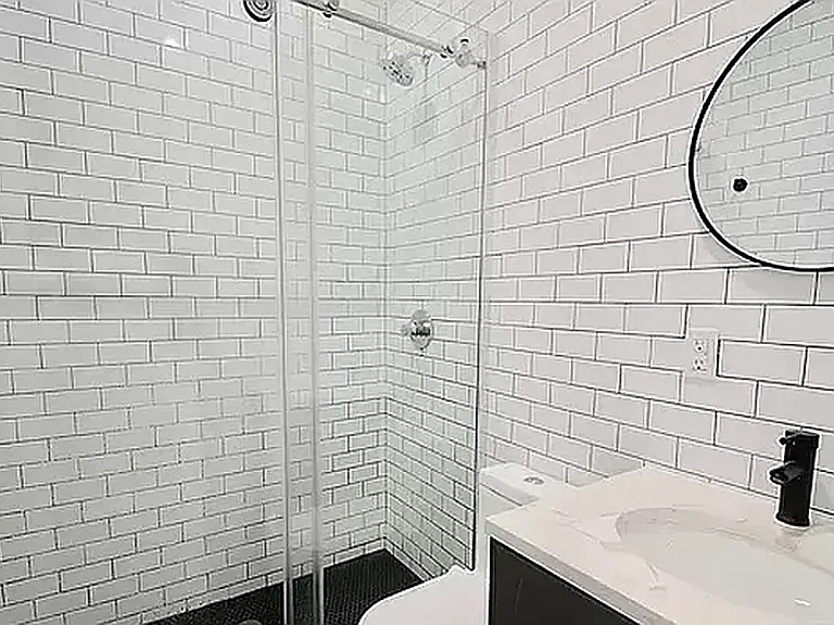337 Cornelia St #3 — Photo 6