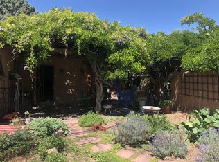 825 Rio Vista St, Santa Fe, NM 87501